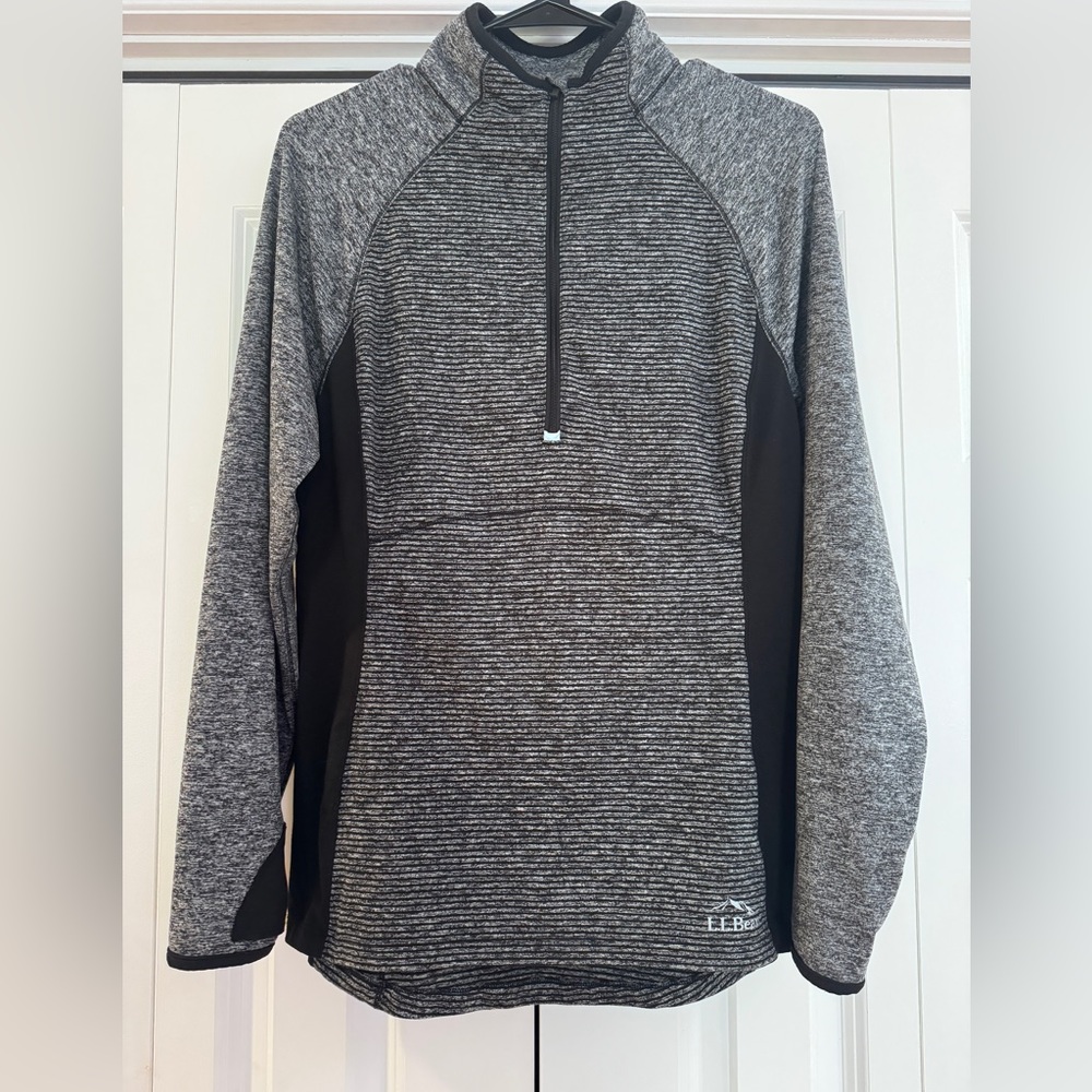 L.L. Bean Women's Midweight Base Layer Pullover Black/Gray 1/4 Zip Medium